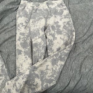 Medium Lulu Joggers